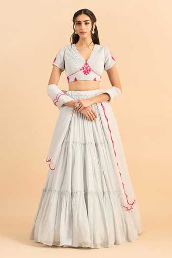 Roohbyridhimaa Ahista Embroidered Lehenga Set