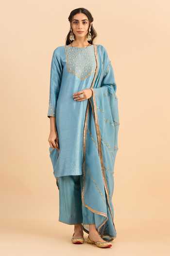 Roohbyridhimaa Blue Jaziraa Yoke Embroidered Kurta Set 