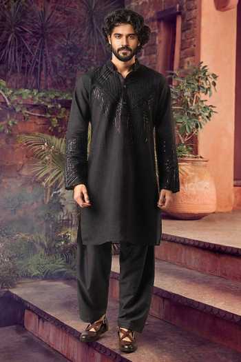 Jhambthreads Embroidered Kurta & Pyjama Set 
