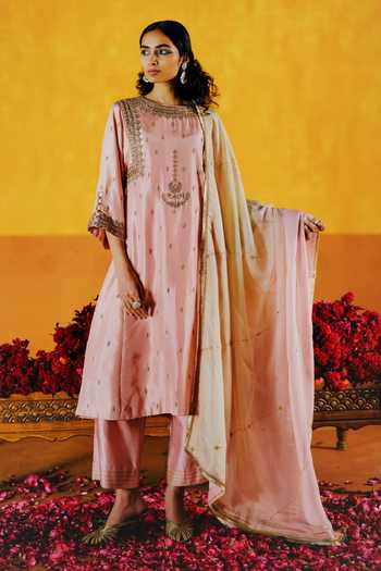 Alam By Tulsi Patel Placed Embroidered Handwoven Silk Kurta & Pant Set 