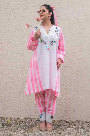 Daljit Sudan Pink Striped Phiran Kurta & Salwar Set 