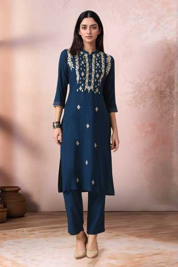 Jhambthreads Embroidered Kurta & Pant Set 