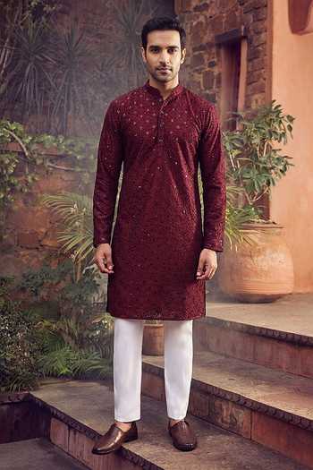 Jhambthreads Embroidered Kurta & Pant Set 