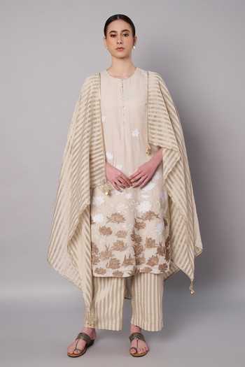 Doux Amour Petal Promise Embroidered Chanderi Kurta Set 