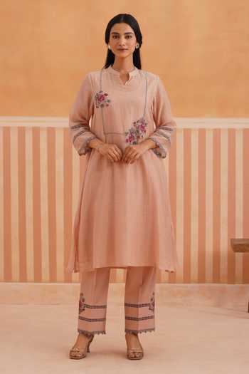 OMI Mul Chanderi Kurta Set 