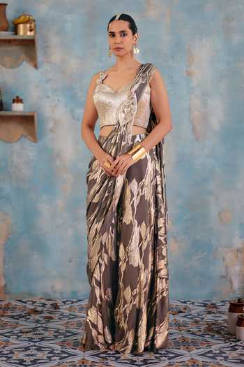 Ajiesh Oberoi Aashi Pre-Draped Metallic Pattern Saree & Blouse 