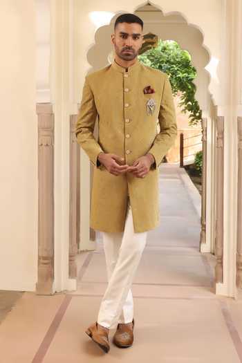 ZOOP MEN Thread Embroidered Sherwani Set 