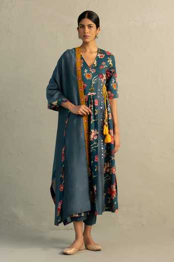 Charkhee Phool Print Angarkha Kurta Set 