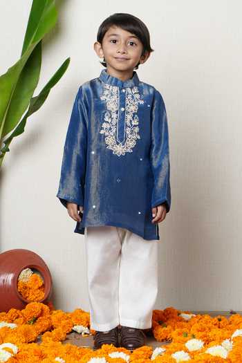 Poochkie Dori Embroidered Kurta Set 