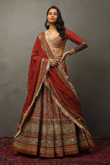 RI.Ritu Kumar Satnam Zardozi Embroidered Lehenga Set 