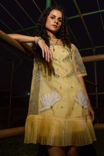 love, Kiki Yellow Skate Floral Embroidered Dress 