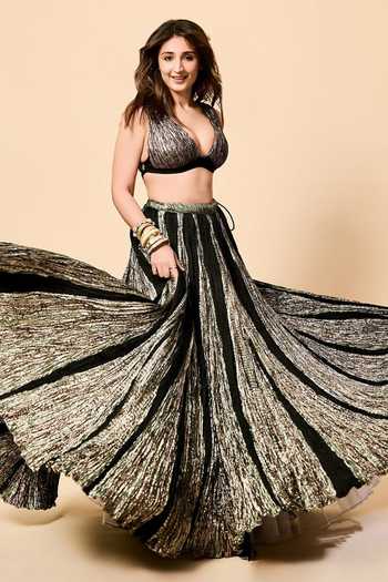 Etasha By Asha Jain Textured Metallic Bustier With Lehenga 