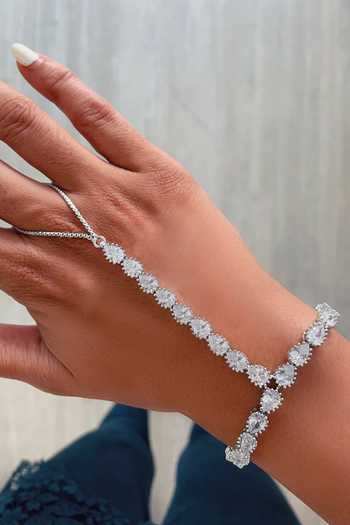 PRERTO Divine Aura Solitaire Gleam Hand Harness