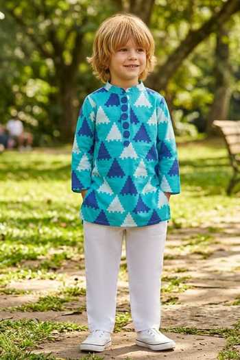 Pankhuri By Priyanka Triangle Print Kurta Set 