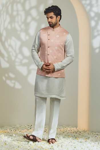 Madhav Agasti Bandhani Pattern Bundi Kurta Set  