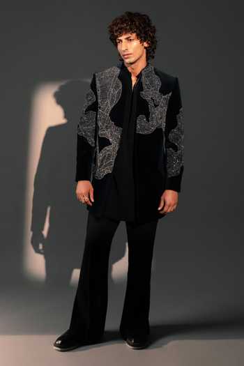 ROHIT DOSHI Serein Embroidered Jacket & Kurta Set 