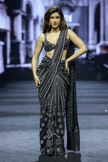 Ritika Mirchandani Grace Pre-Draped Saree & Blouse Set 