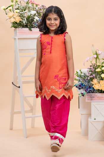 Kirti Agarwal - Pret N Couture Border Embroidered Kurta & Salwar Set 