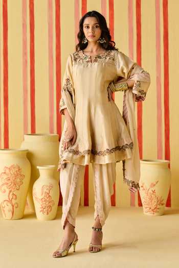 Studio Bagechaa Ekanshi Placement Embroidered Kurta Set 