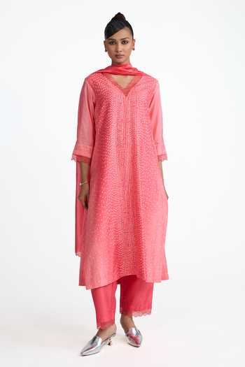 Naina Jain Bandhani Pattern Silk Kurta Set 