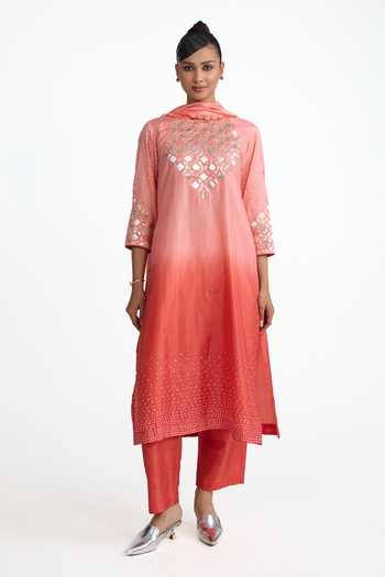 Naina Jain Gota Embroidered Kurta Set 