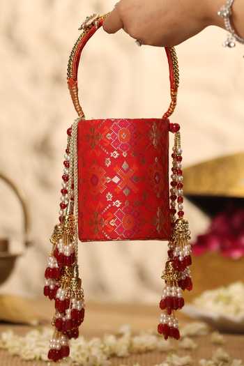 5elements Sindoorika Floral Pattern Potli 