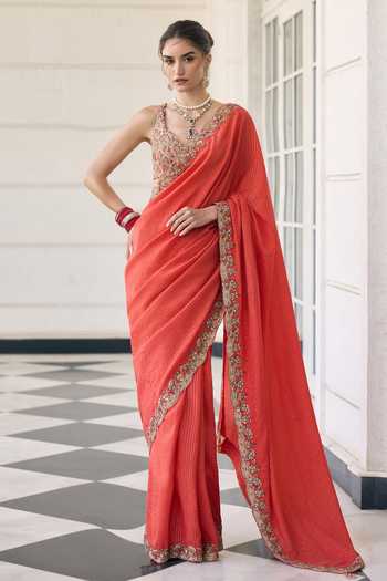 Awigna Cosmos Embroidered Border Saree & Blouse Set 