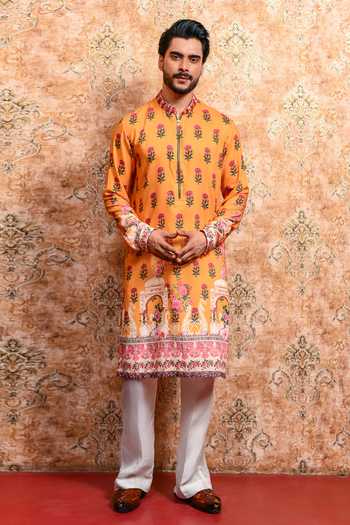 Yajy By Aditya Jain Boish Aura Printed Kurta & Pant Set 