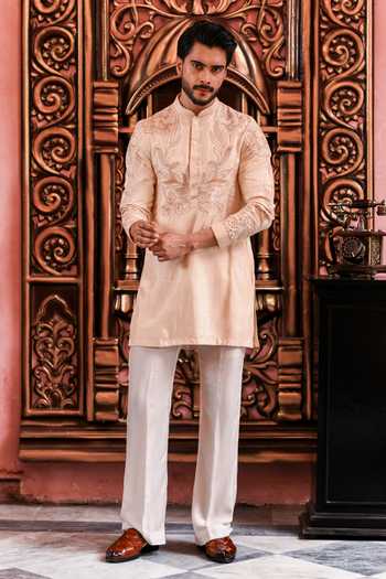 Yajy By Aditya Jain Rituja Embroidered Kurta & Pant Set 