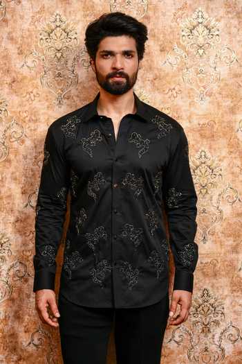Yajy By Aditya Jain Nobo Tiktiki Utsav Embroidered Shirt 