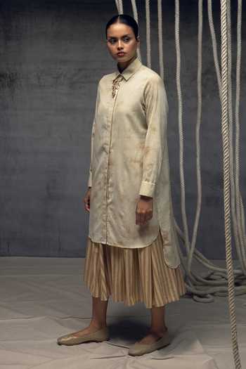 Kritika Murarka Linear Stripe Pattern Skirt 