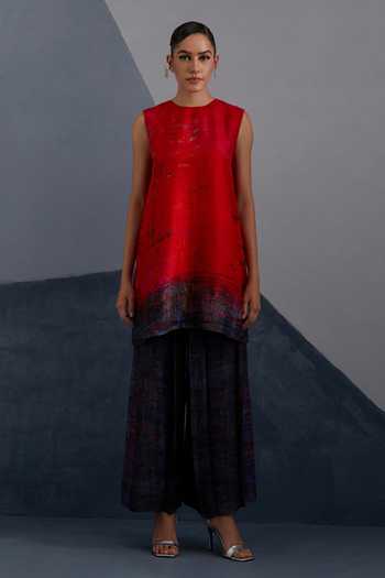 Clos Vineyard Printed Kurta & Pant Set 