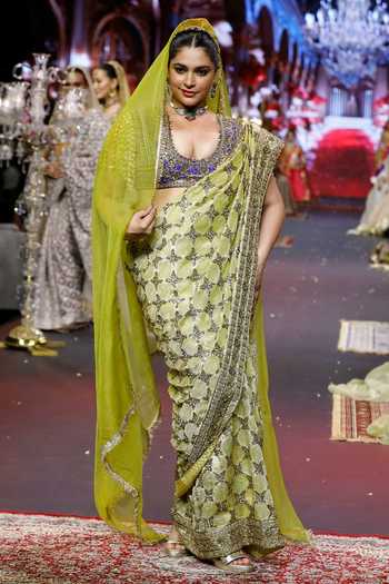 Itrh Neelkanthi Noor Saree With Blouse 