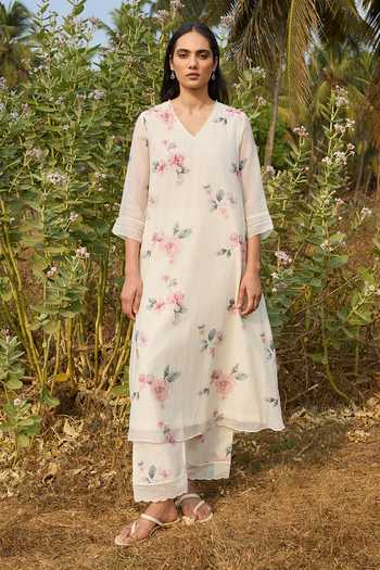 Vaayu Ivory Floral Print Kurta & Pant Set 