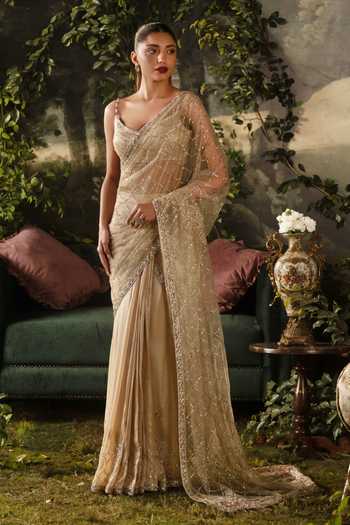 Lashkaraa Embroidered Saree & Sleeveless Blouse Set 
