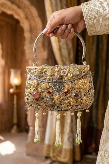 Amaara Jewels Gem Case Ratankosh Bag 