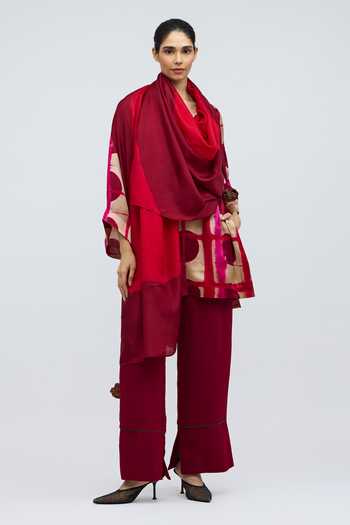QUARTER Bijlee Rose Geometric Pattern Kurta & Trouser Set 