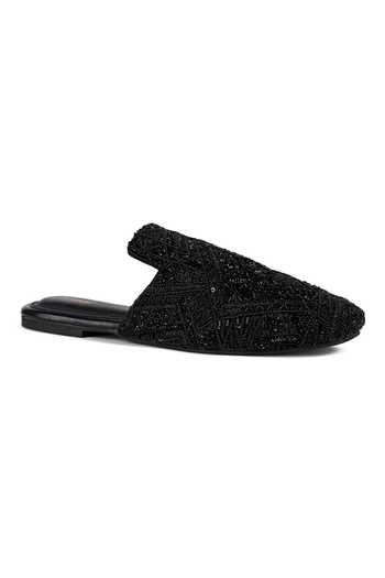 Anaar Raat Baaki Mules 