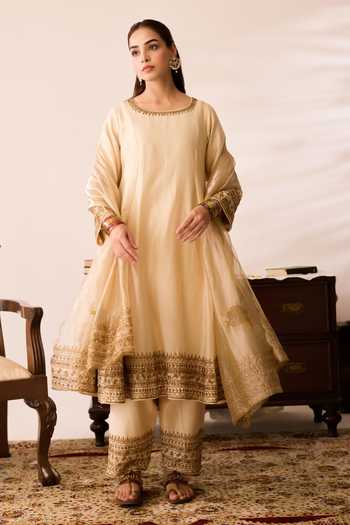 Peeli Dori Gulmohar Embroidered Kurta Set 