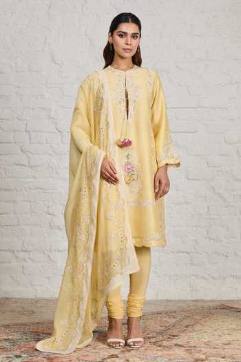 Sue Mue Poppy Floral Embroidered Silk Chanderi Kurta Set 