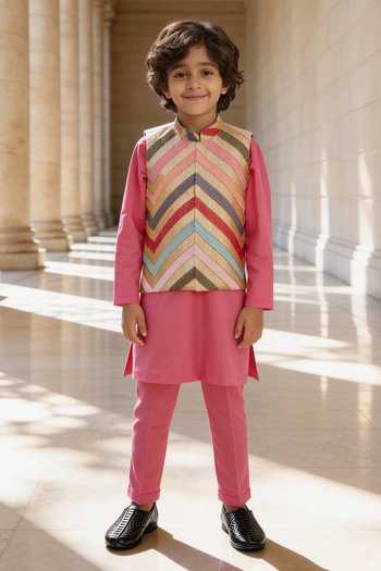 FAYON KIDS Embroidered Bundi & Kurta Set 