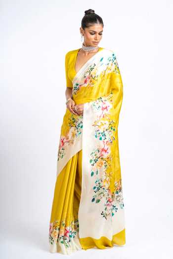 Studio 113 Rina Floral Pattern Saree With Running Blouse 