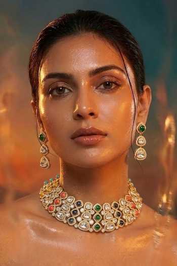Auraa Trends Kundan Necklace Set 
