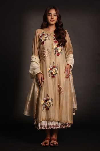 Prama By Pratima Pandey Floral Embroidered Silk Chanderi Kurta & Pant Set 