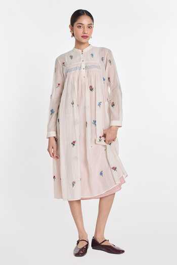 Payal Pratap Ariseama Embroidered Tunic 