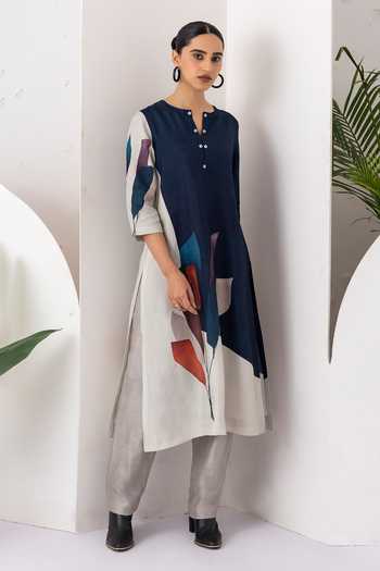 Haute Mess Color Block Kurta & Pant Set 