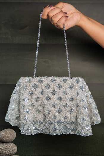 Nayaab By Sonia Drape Diva Silver Kasse Bag 