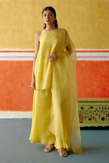 KAPAAS Kesari Sleeveless Kurta Sharara Set 