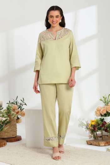 DAREISS Jade Embroidered Top & Pant Set 