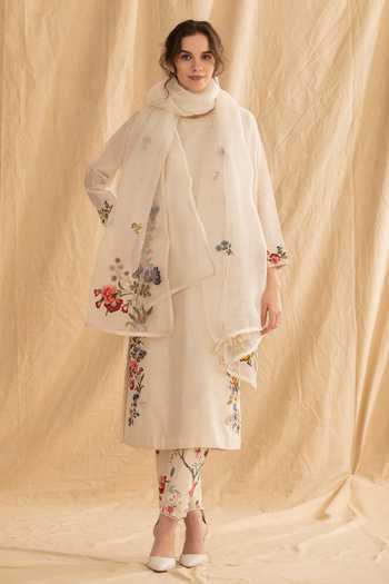 Dried Flowers Embroidered Silk Chanderi Kurta Set  